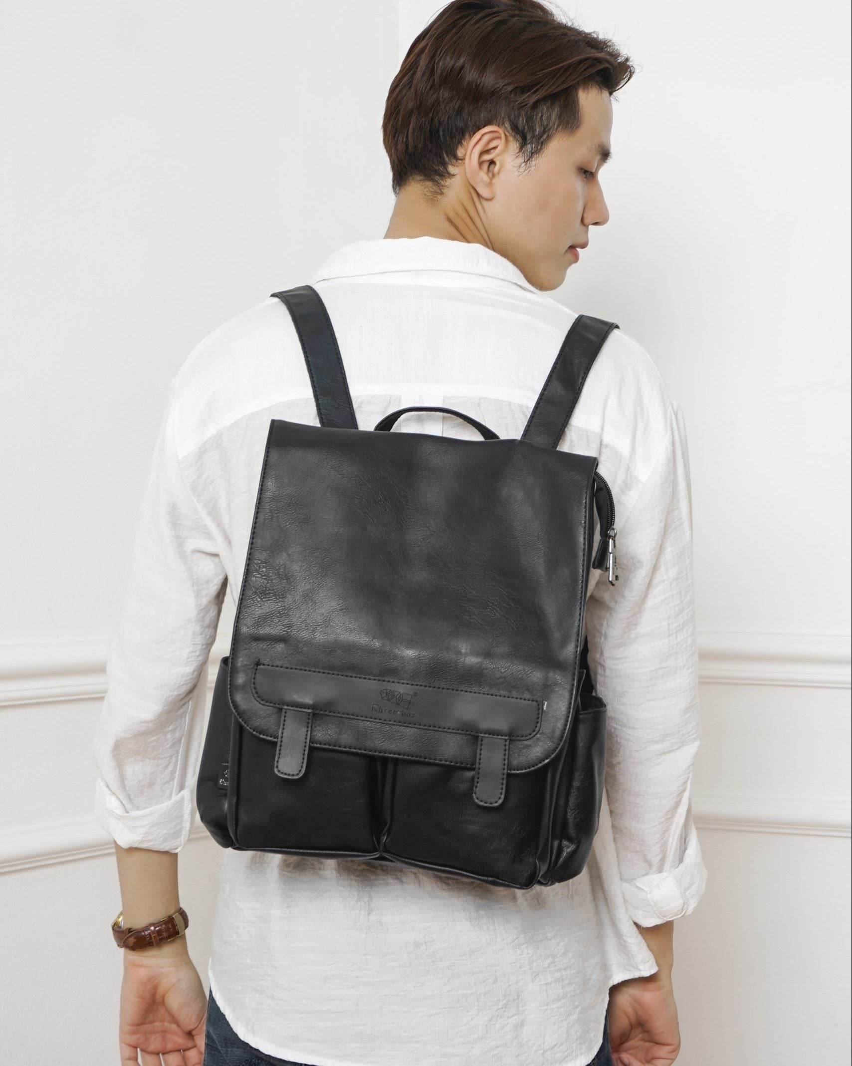 THREE-BOX Classic Chic Leather Backpack