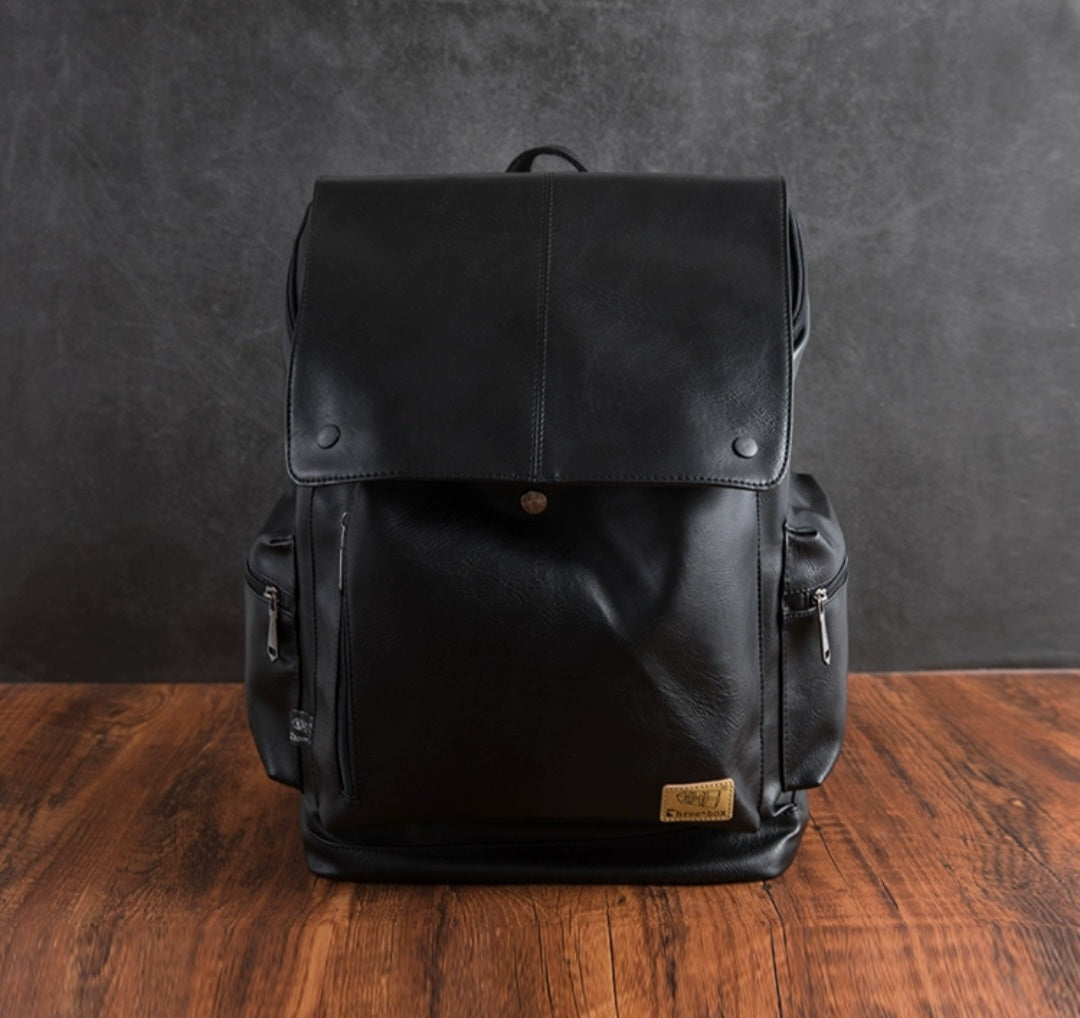 THREE-BOX 15.6"Laptop Large Capacity Unisex Leather Backpack
