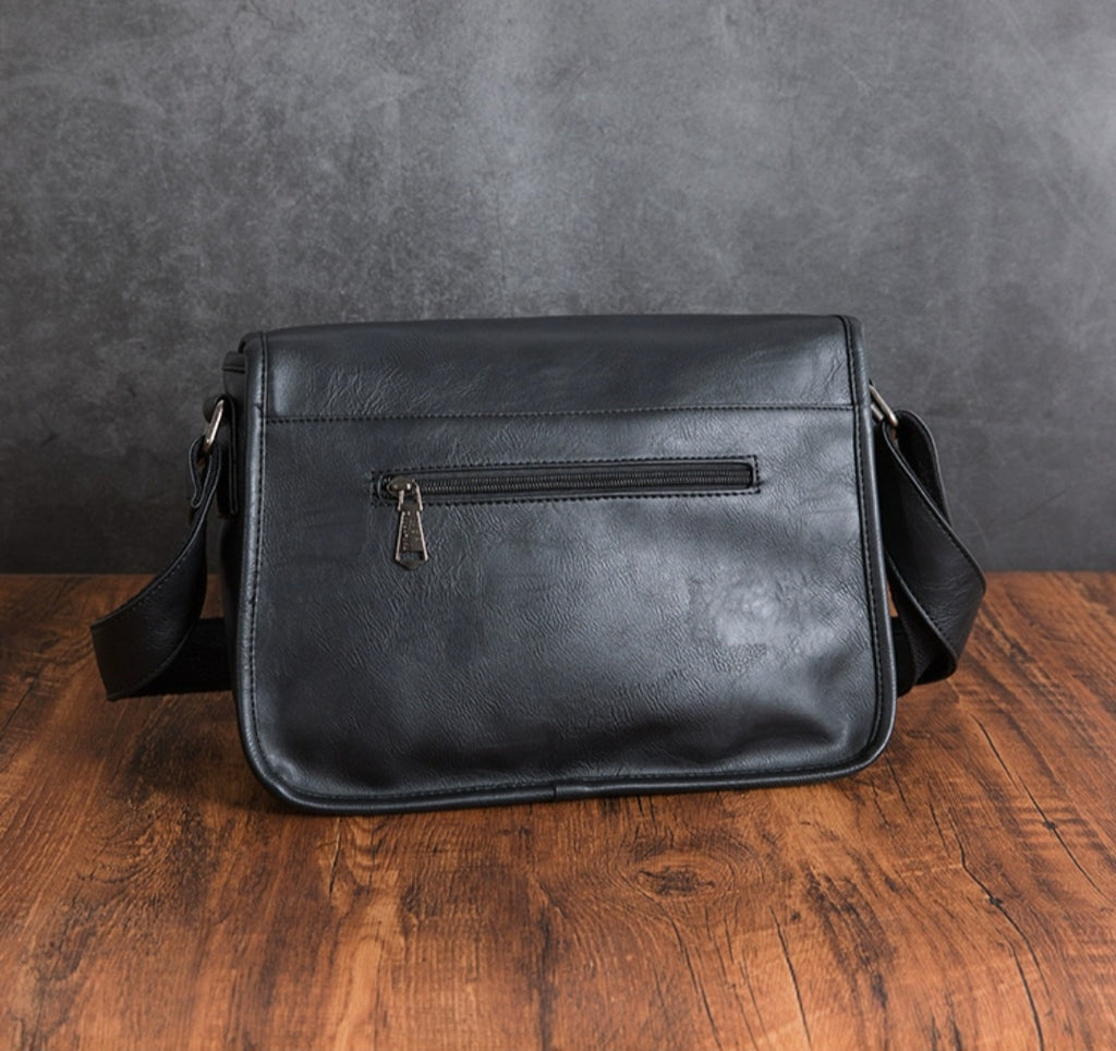 THREE-BOX Mini-Messenger / Cross-Body Bag Leather Shoulder Bag