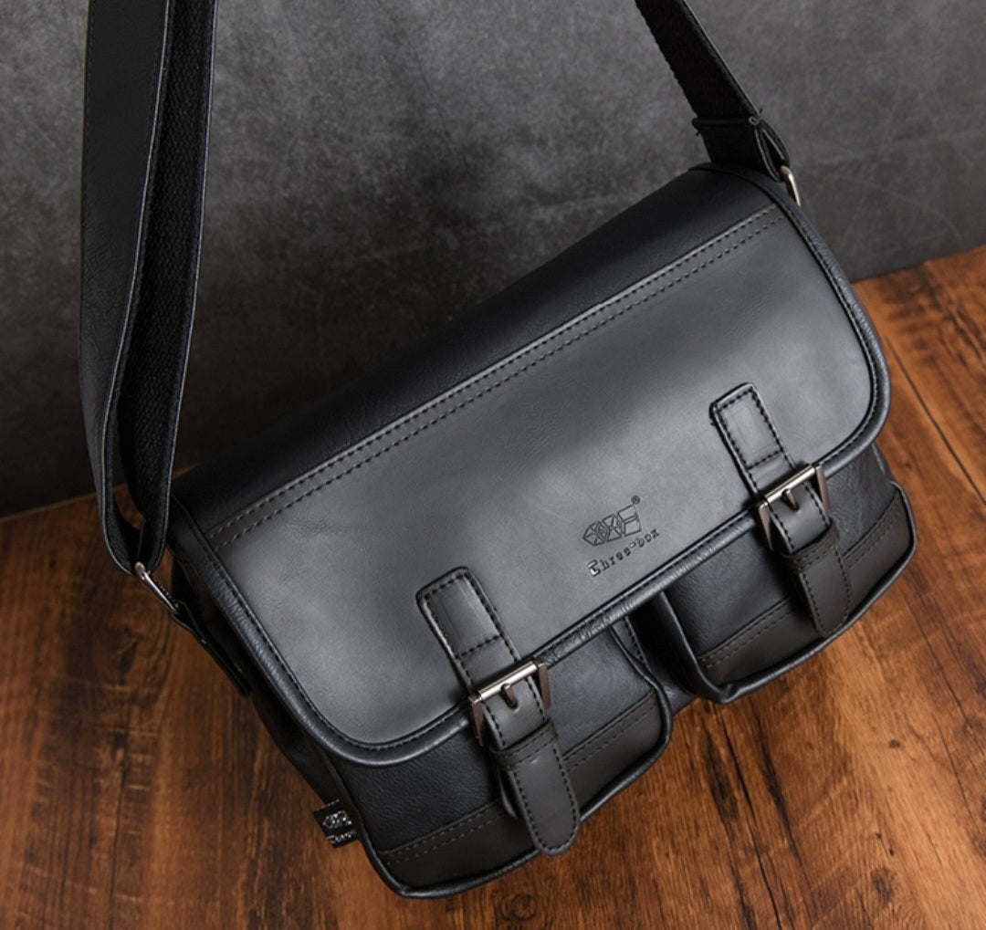 THREE-BOX Mini-Messenger / Cross-Body Bag Leather Shoulder Bag