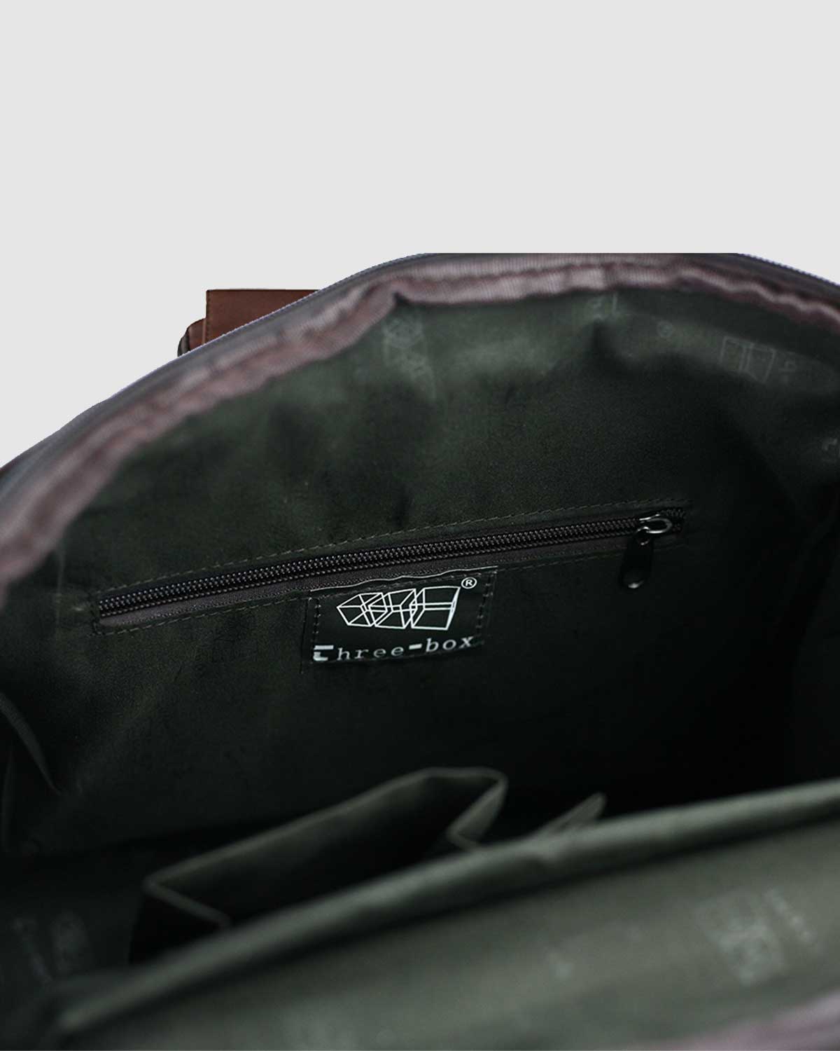 THREE-BOX 15.6"Laptop Large Capacity Unisex Leather Backpack