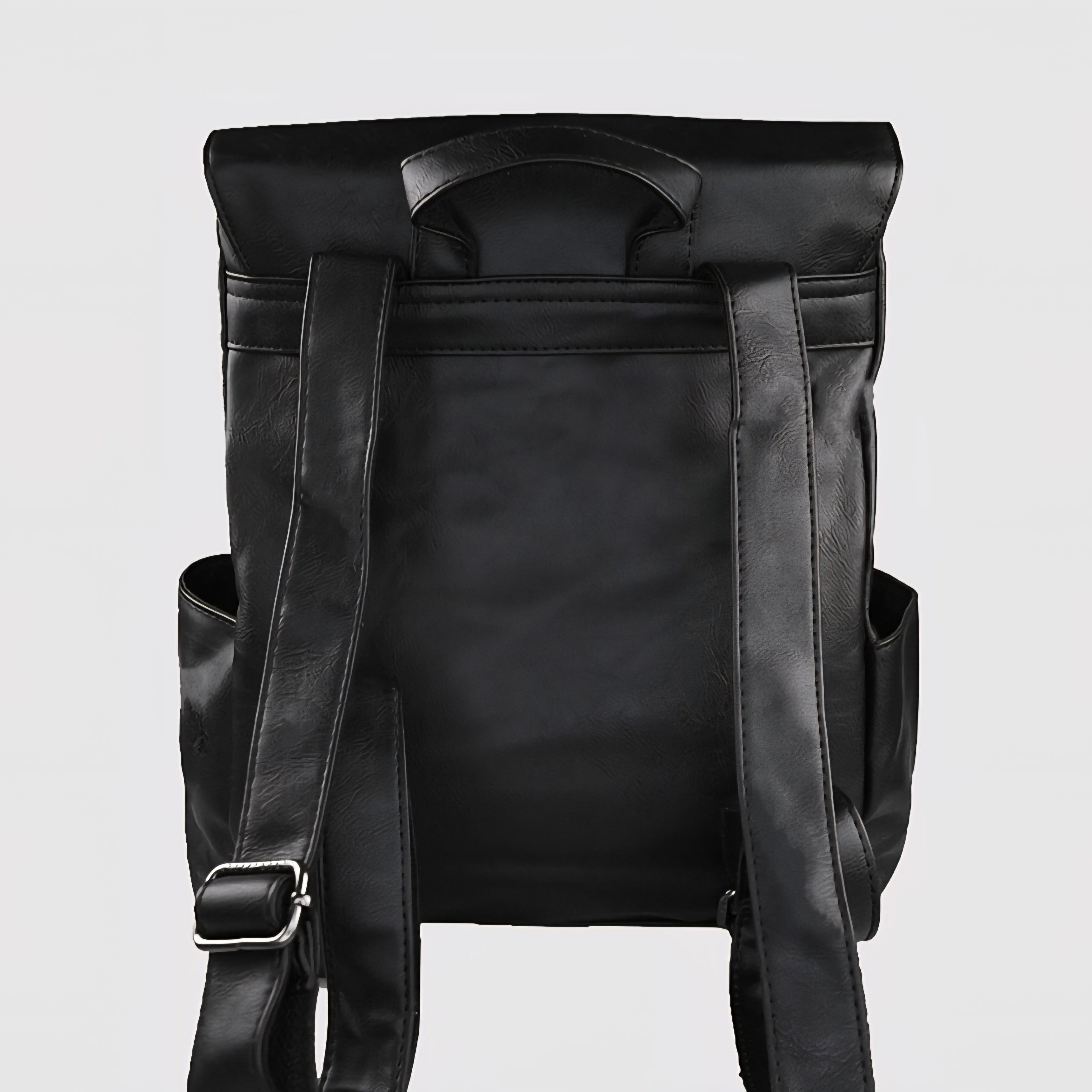 THREE-BOX Classic Chic Leather Backpack
