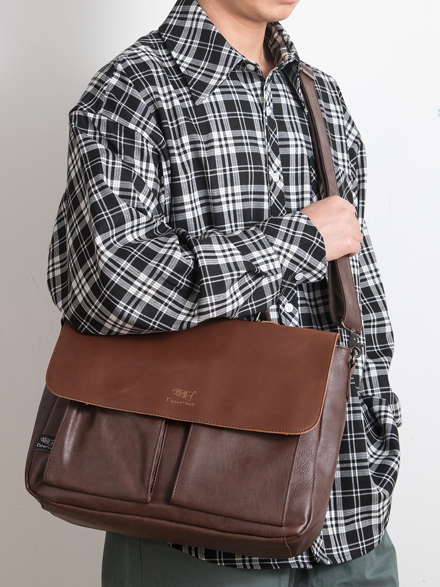 THREE-BOX Business / Messenger Bag Leather Shoulder Bag