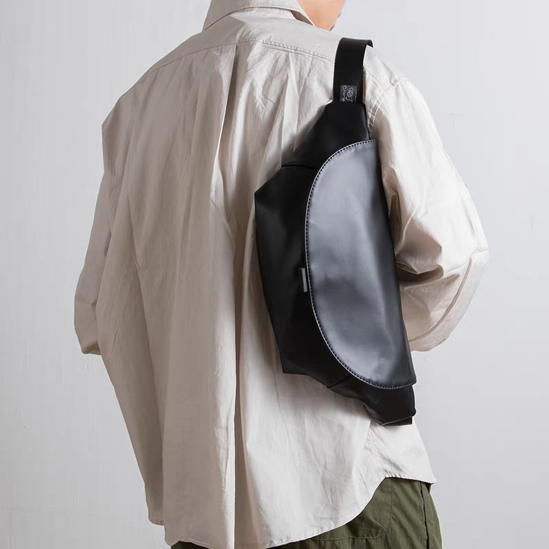 THREE-BOX Chest / Sling Leather Bag